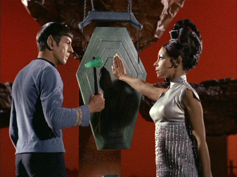 Illustration for article titled The Weirdest Things You Never Knew About Star Trek Season 2